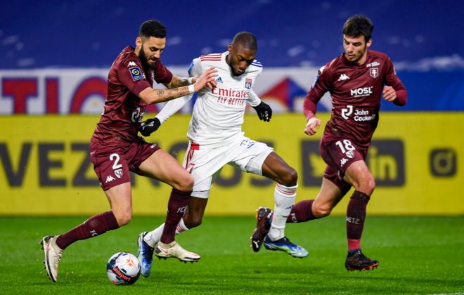 里昂主场战平梅斯,继续停留中游的简单介绍 里昂主场战平梅斯,继续停留中游的简单介绍