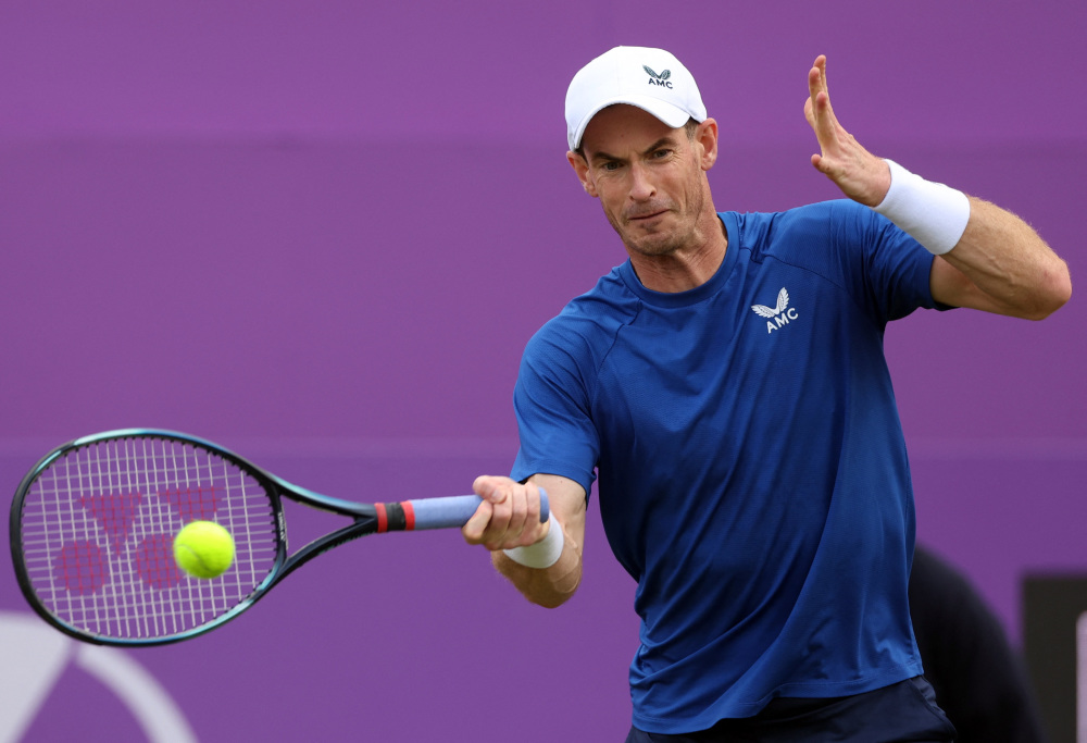 包含英国网球队横扫德国网球队，穆雷绝境逆转的词条