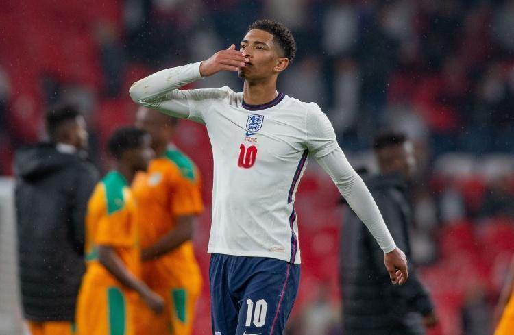 包含阿森纳完胜荷兰，贝林厄姆高光表现的词条